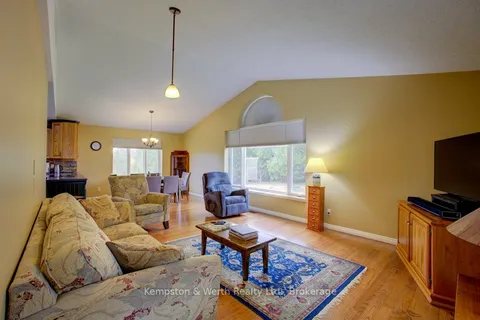 112 Old Bridge Road, West Grey, ON N4N 3B8