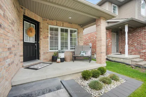 638 Sprucewood Drive, London North, ON N5X 4L5