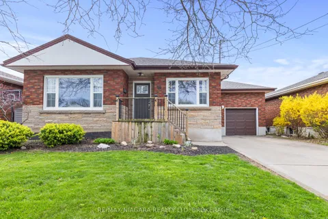 18 CHALMERS Street, St. Catharines, ON L2N 5C8
