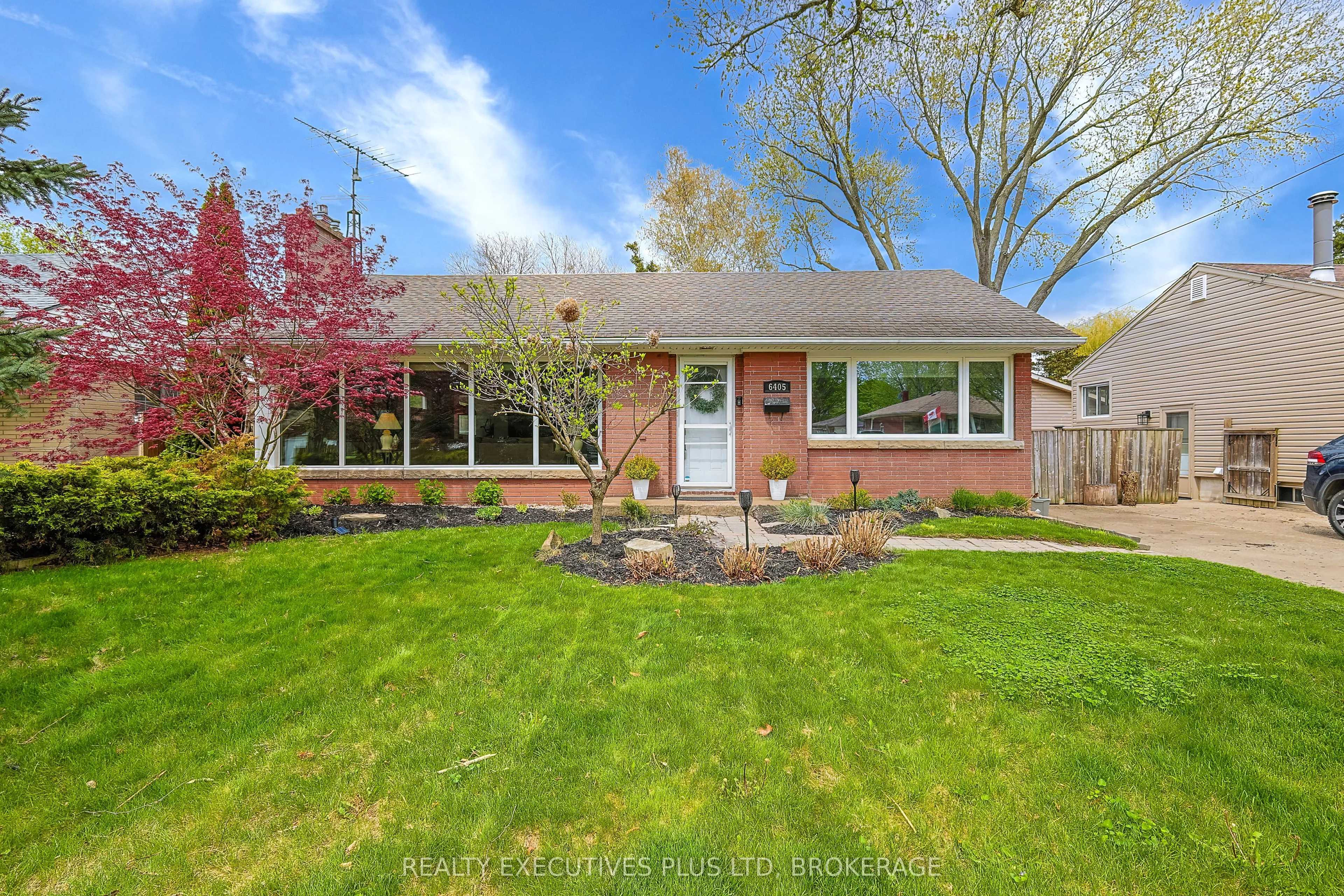 6405 ATLEE Street, Niagara Falls, ON L2G 2W7