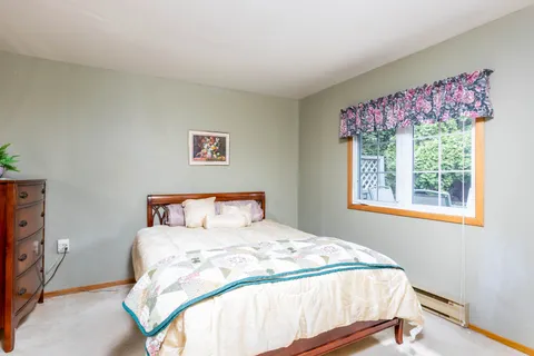6 Oriole Road, Kawartha Lakes, ON K0M 1N0