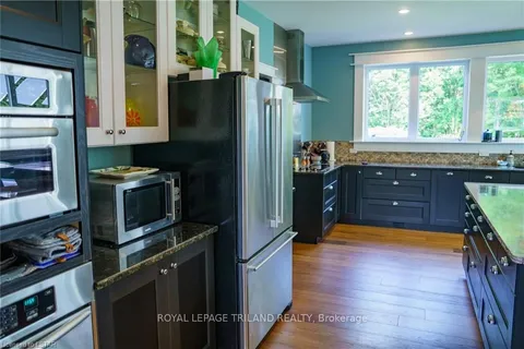 4118 THOMAS Road, Central Elgin, ON N5L 1J2
