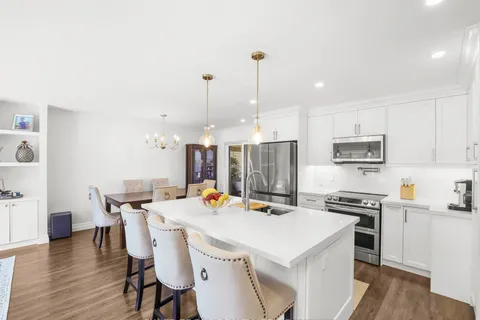 39 Viking Drive, Grimsby, ON L3M 3V2