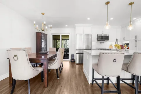 39 Viking Drive, Grimsby, ON L3M 3V2