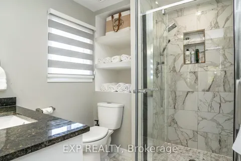 124 Robinson Lane, London North, ON N5X 3V4