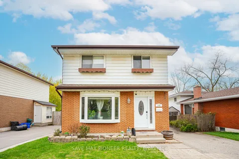 164 Green Valley Drive, Kitchener, ON N2P 1C4