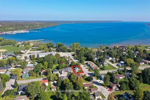 514 Frank Street, South Bruce Peninsula, ON N0H 2T0