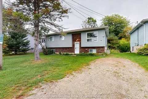 379 Isaac Street, South Bruce Peninsula, ON N0H 2T0