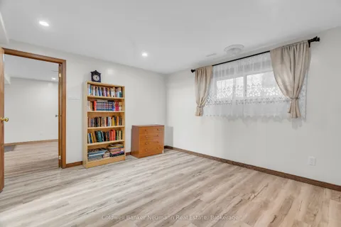 2 HAMILTON Drive, Guelph/Eramosa, ON N1E 0N9