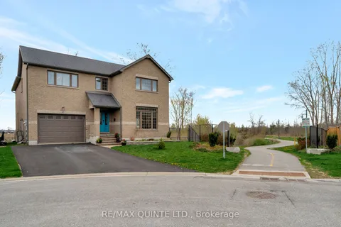 10 Meagher Place, Belleville, ON K8P 0C1