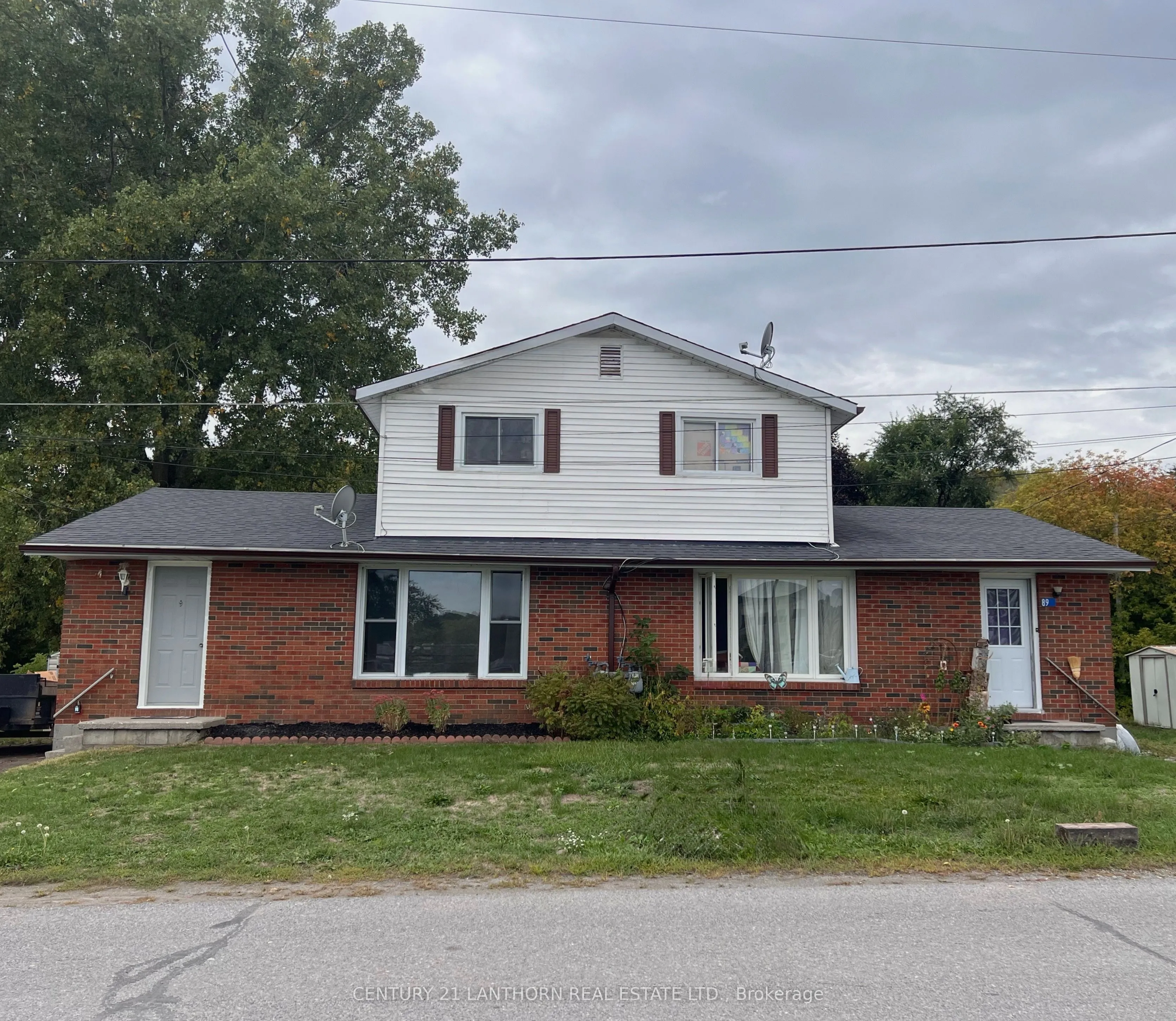 87-89 Scott Avenue, Quinte West, ON K0K 2C0