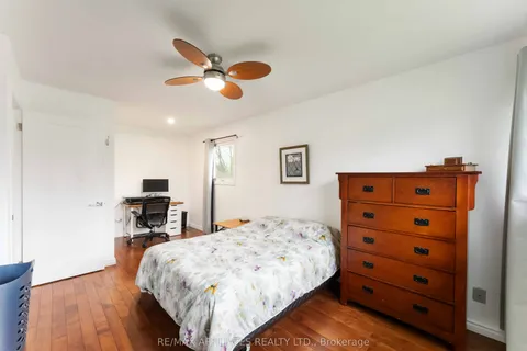 2 Teakwood Court, Overbrook - Castleheights and Area, ON K1K 4B4