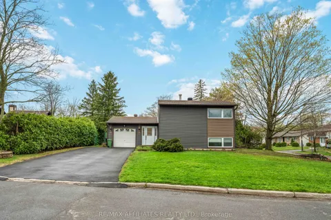 2 Teakwood Court, Overbrook - Castleheights and Area, ON K1K 4B4