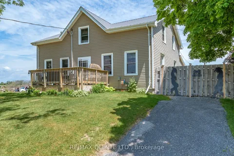 2 Baitleys Road, Prince Edward County, ON K0K 3L0
