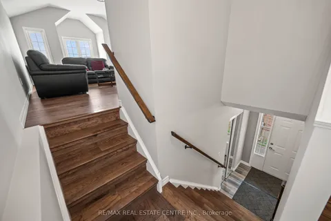 55 LILYWOOD Drive, Cambridge, ON N1P 1G9
