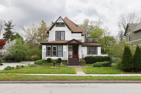 88 Lacroix Street, Chatham-Kent, ON N7M 2T6