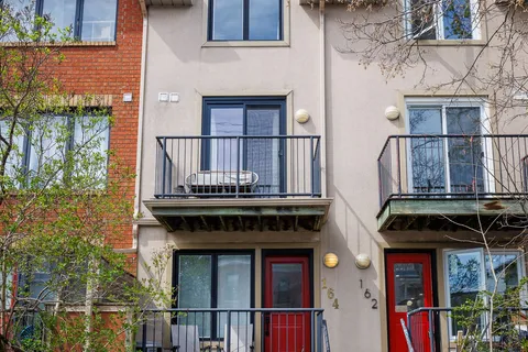 164 Rochester Street, West Centre Town, ON K1R 7M4