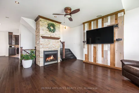 9896 Marionville Road, North Dundas, ON K4R 1E5