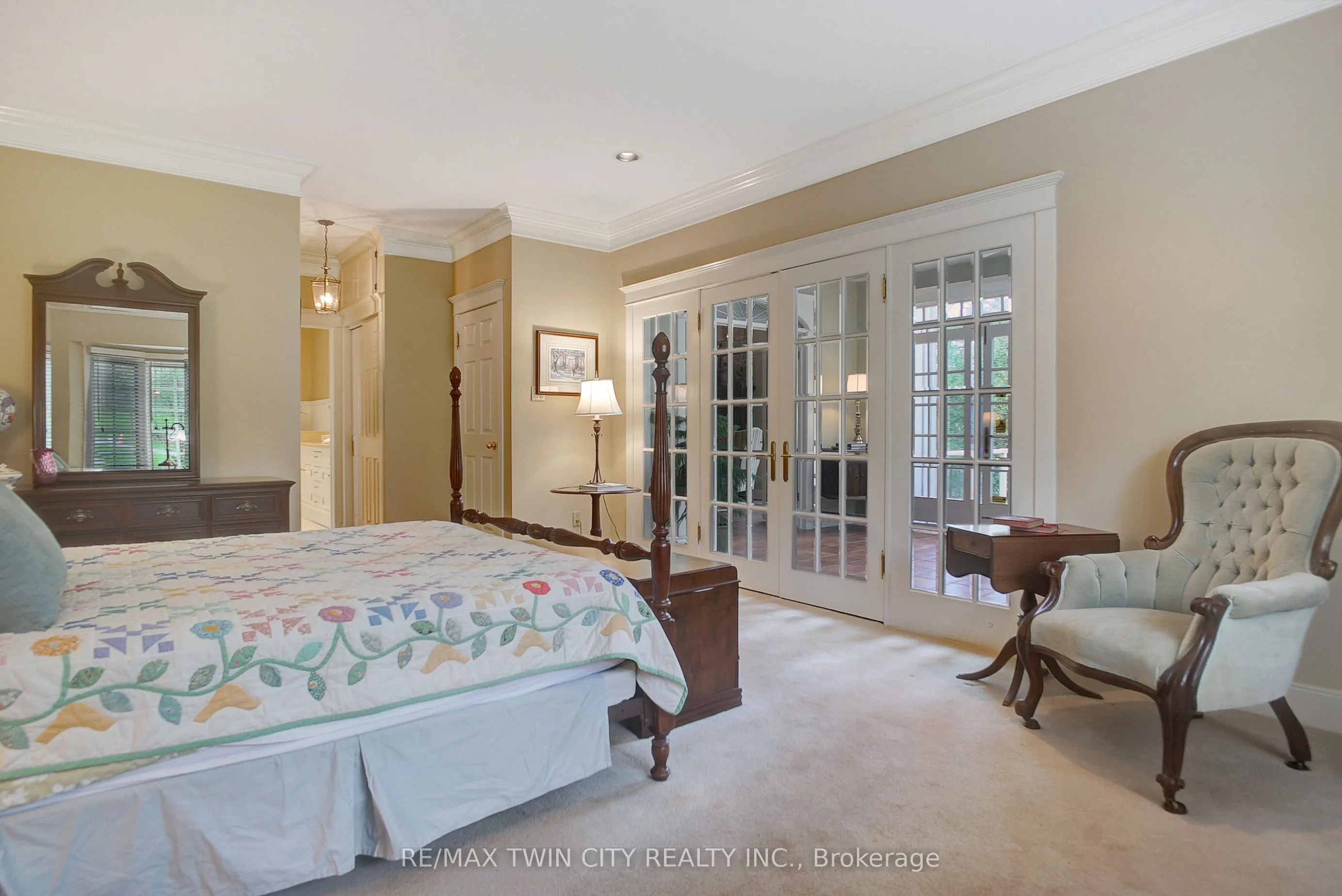 1298 WEST RIVER Road, Cambridge, ON N1R 5S5