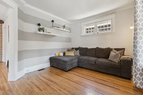 66 LANGARTH Street, London South, ON N6C 1Z1