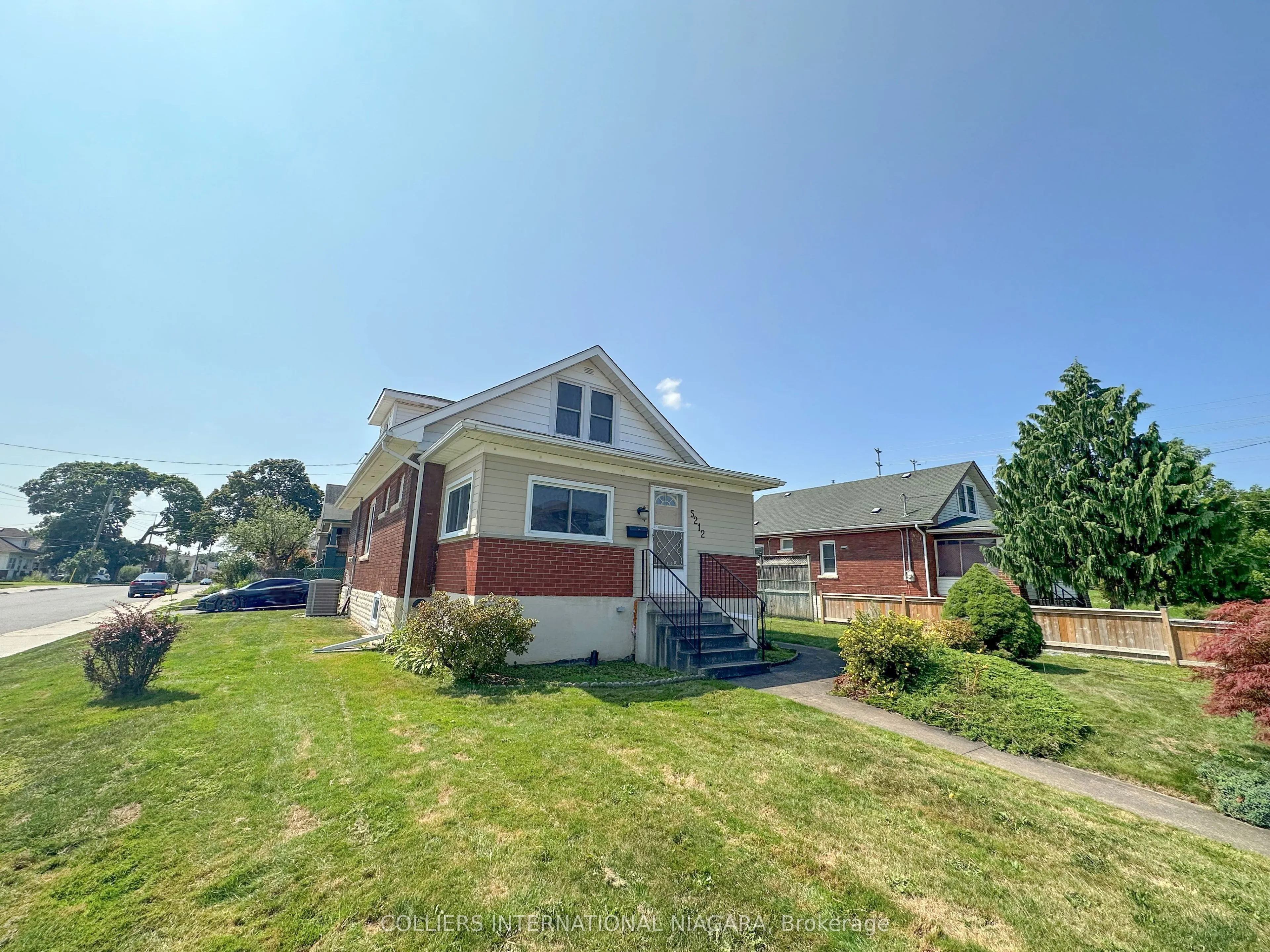 5212 BRIDGE Street, Niagara Falls, ON L2E 2T3