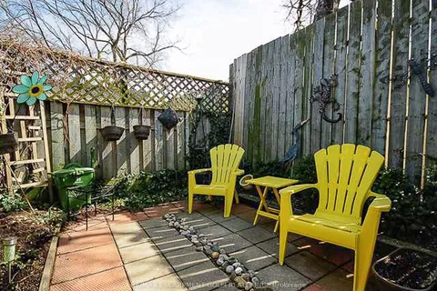 187 Barton Street, Hamilton, ON L8R 2H3