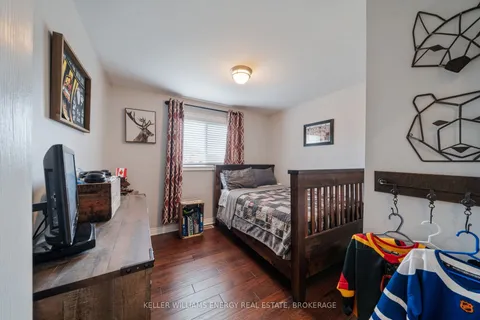 20 Lagoon Drive, Kawartha Lakes, ON K0M 1N0