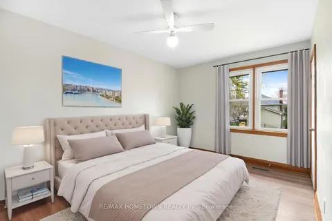 4 Otter Drive, Brockville, ON K6V 5R7