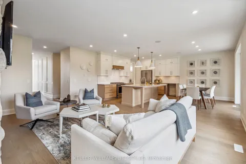 6881 Heathwoods Avenue, ON N6P 1H5