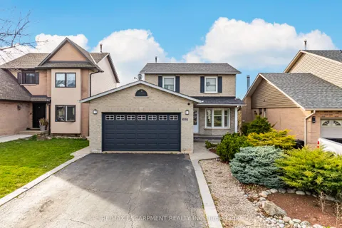 680 Rexford Drive, Hamilton, ON L8W 3G1