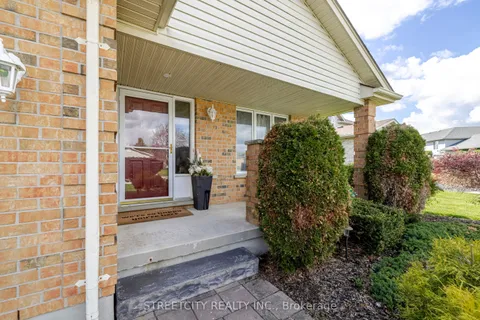 226 Andrea Crescent, Central Elgin, ON N0L 1B0