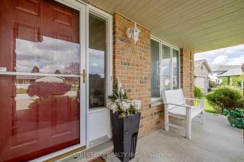 226 Andrea Crescent, Central Elgin, ON N0L 1B0