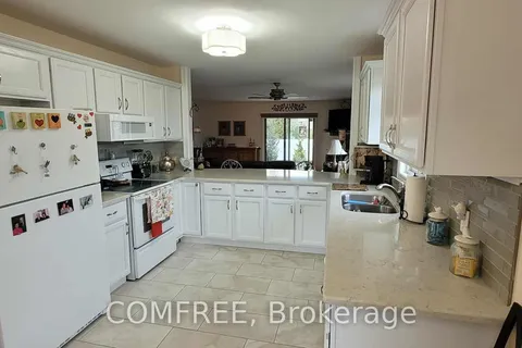 1000 Imperial Crescent, Windsor, ON N9G 2T3
