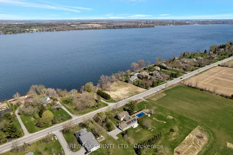 0 County 3 Road, Prince Edward County, ON K8N 4Z1