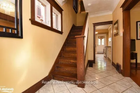 522 ABERDEEN Avenue, Hamilton, ON L8P 2S2