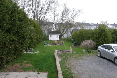 1055 Notre Dame Street, Russell, ON K0A 1W0