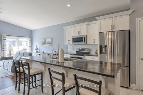 19 Sutherland Crescent, Ingersoll, ON N5C 0E3