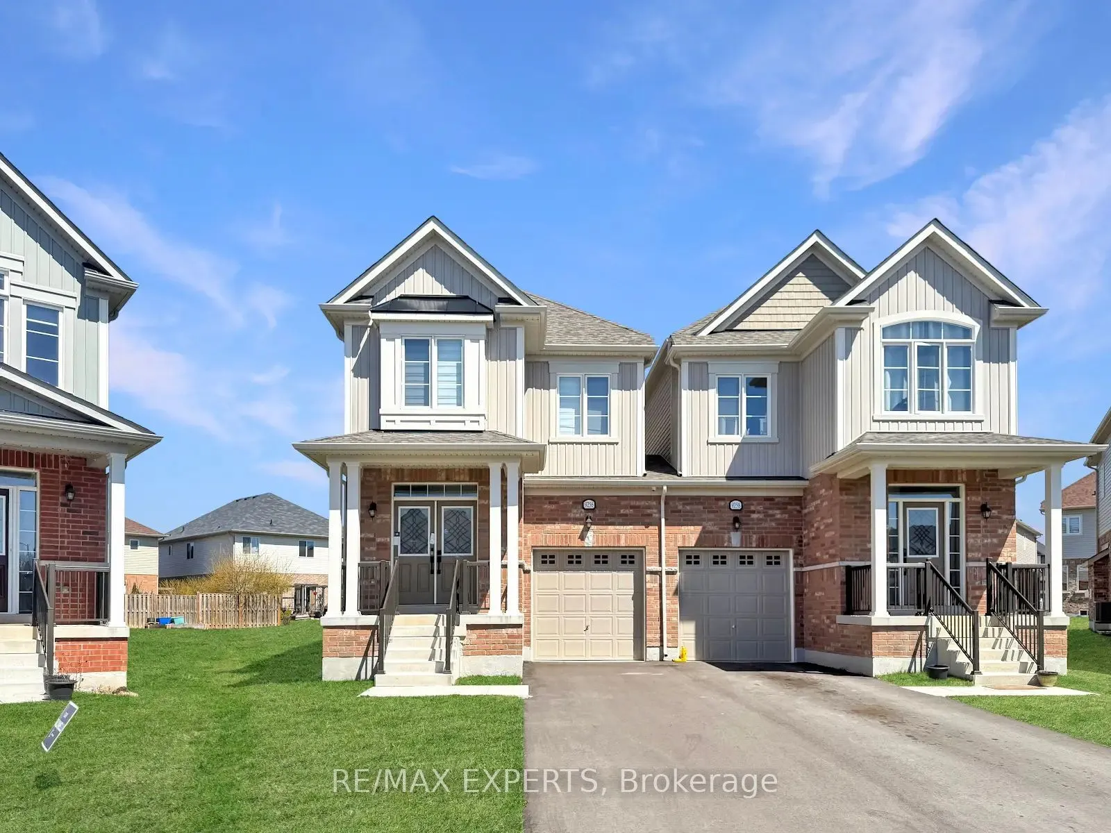 9256 Griffon Street, Niagara Falls, ON L2G 3R6