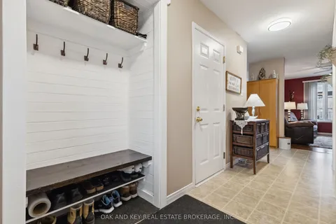 576 Ridgeview Drive, London East, ON N5Y 6H8
