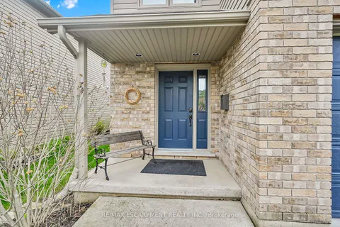 74 Richardson Street, Brantford, ON N3T 1J1