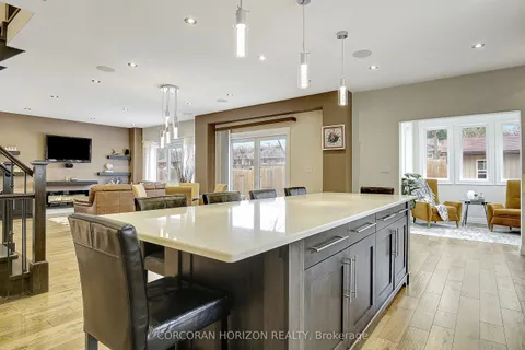 236 Neilson Avenue, Waterloo, ON N2J 2M3