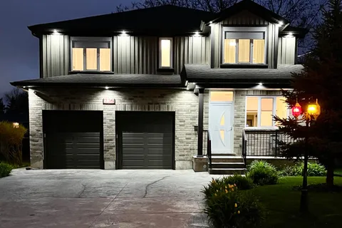 236 Neilson Avenue, Waterloo, ON N2J 2M3