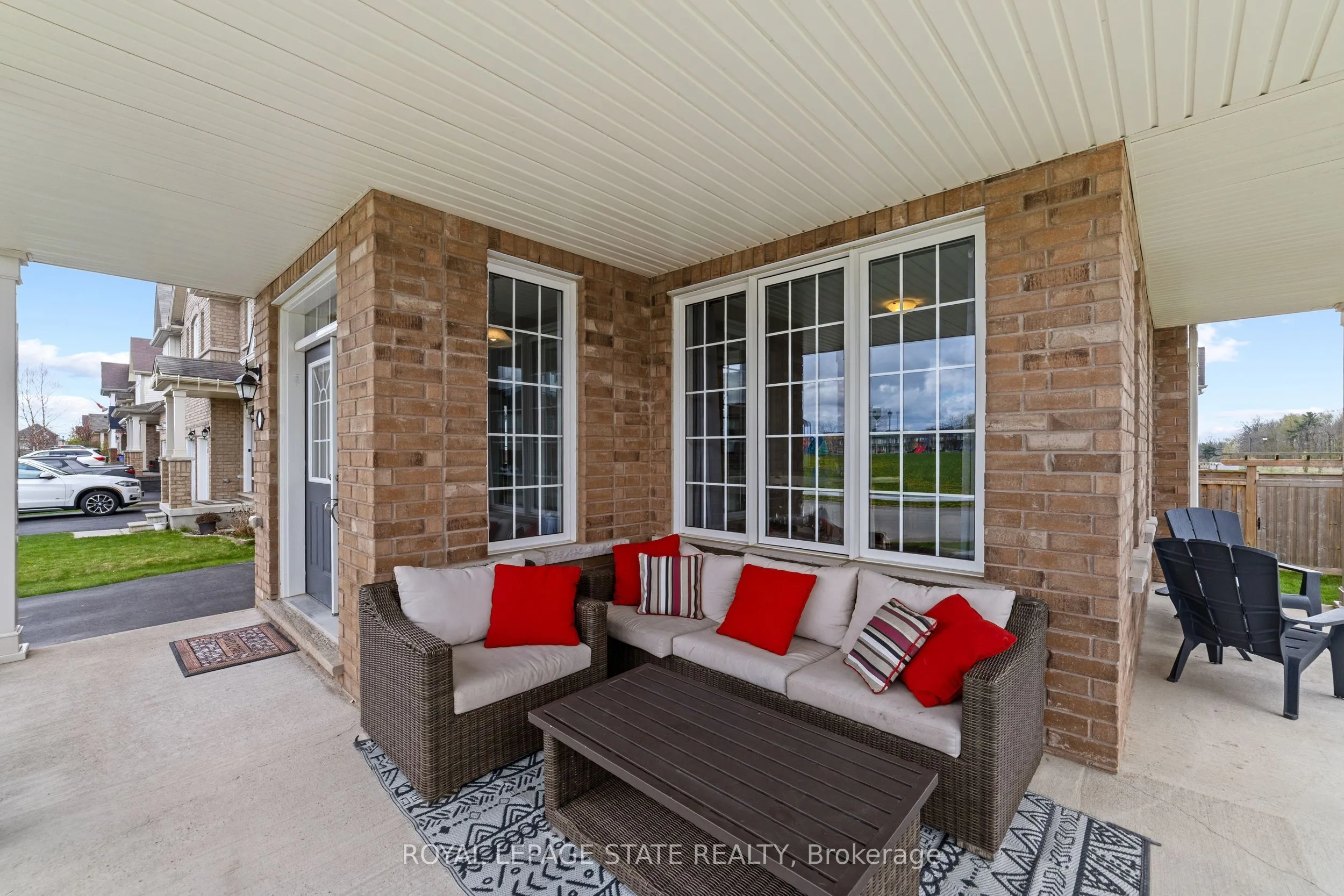4 Tinlin Drive, Hamilton, ON L0R 1C0