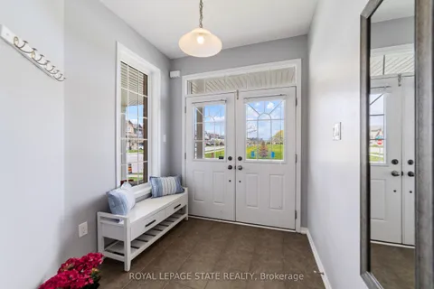 4 Tinlin Drive, Hamilton, ON L0R 1C0