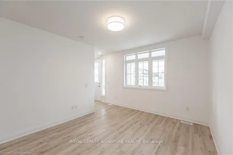 777 Beach Boulevard, Hamilton, ON L8H 6Y5