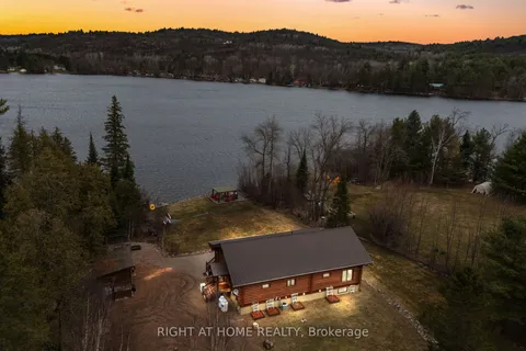 121 Muskie Lane, North Algona Wilberforce, ON K0J 1X0