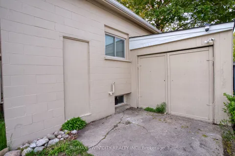 211 Dolph Street, Cambridge, ON N3H 2A6
