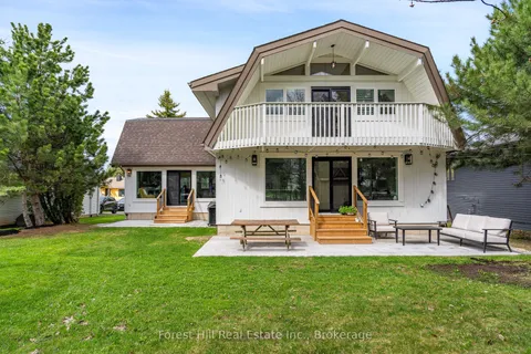 144 Brooker Boulevard, Blue Mountains, ON L9Y 0L4