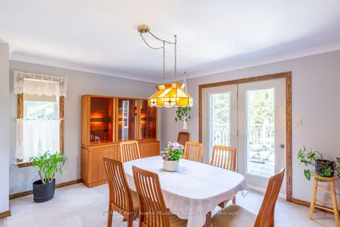 1889 South Horn Lake Road, Magnetawan, ON P0A 1P0