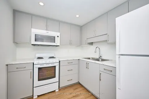 189 Young Street, Welland, ON L3B 4C9